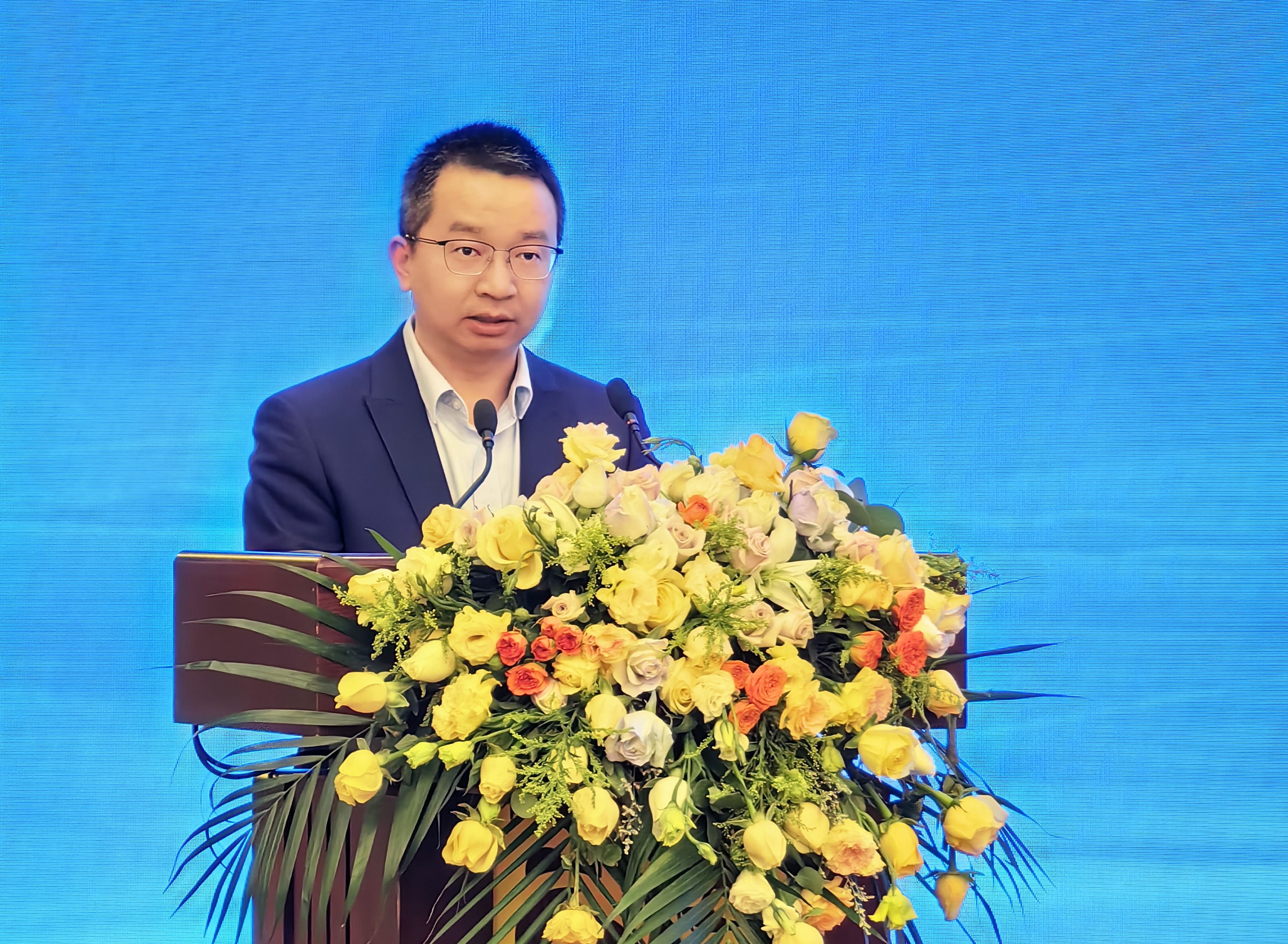 4001老百汇net(集团)NO.1官方网站