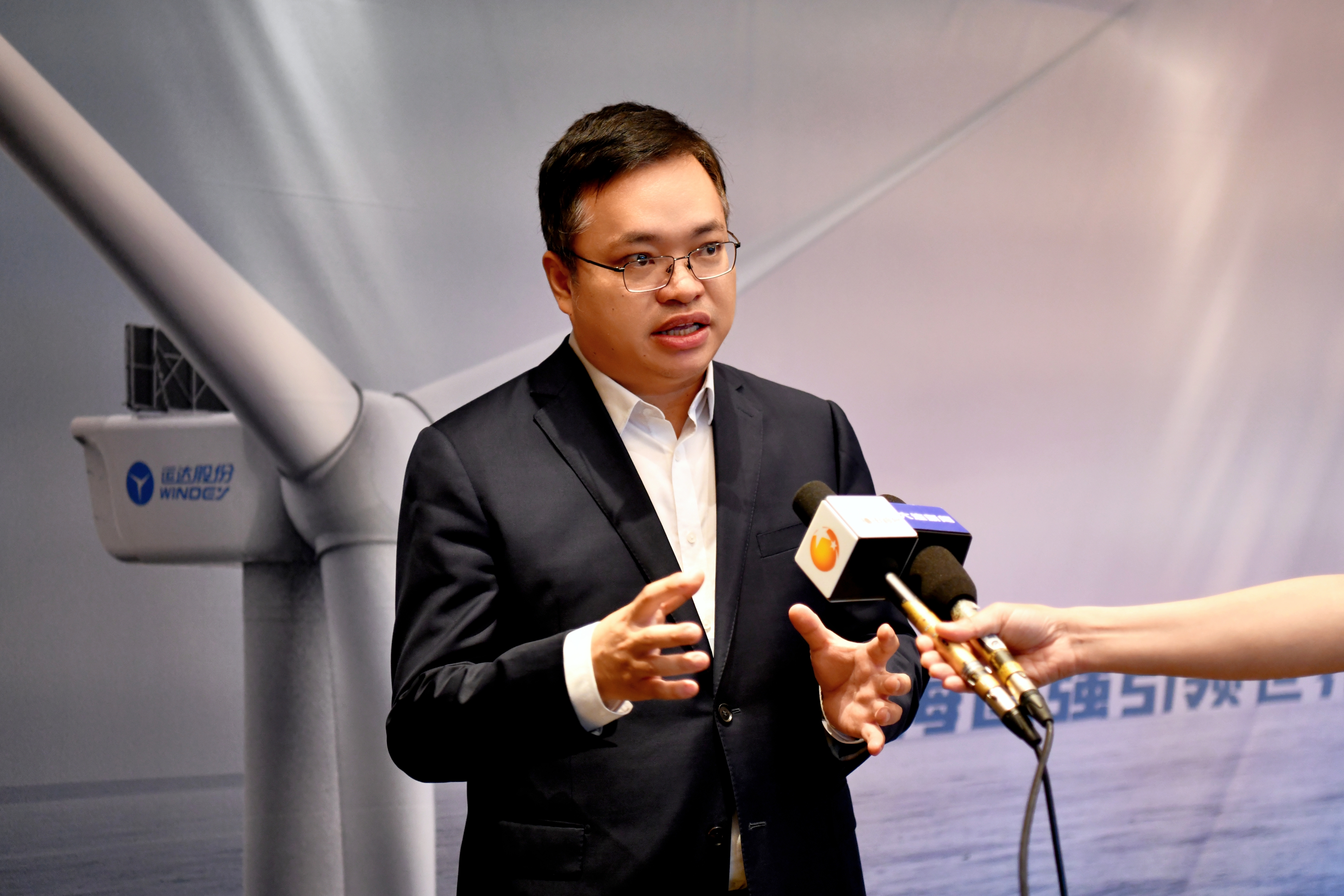 4001老百汇net(集团)NO.1官方网站