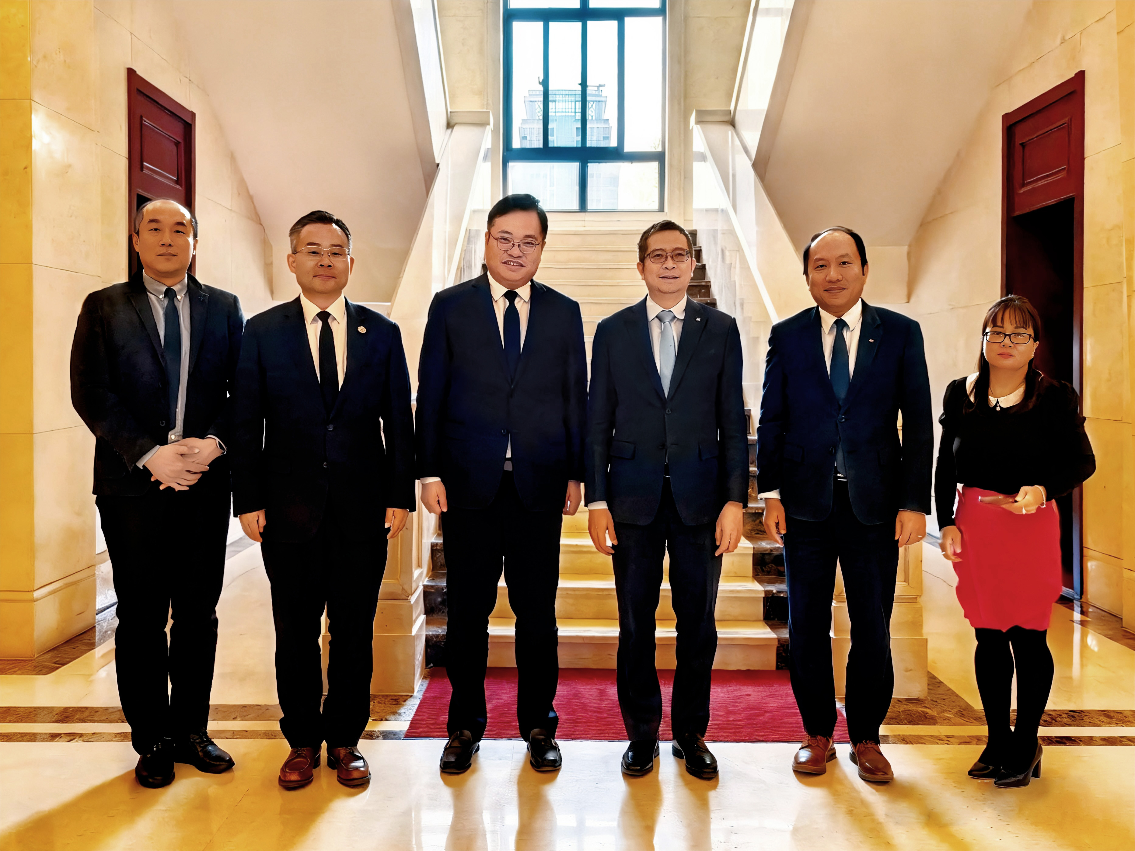 4001老百汇net(集团)NO.1官方网站