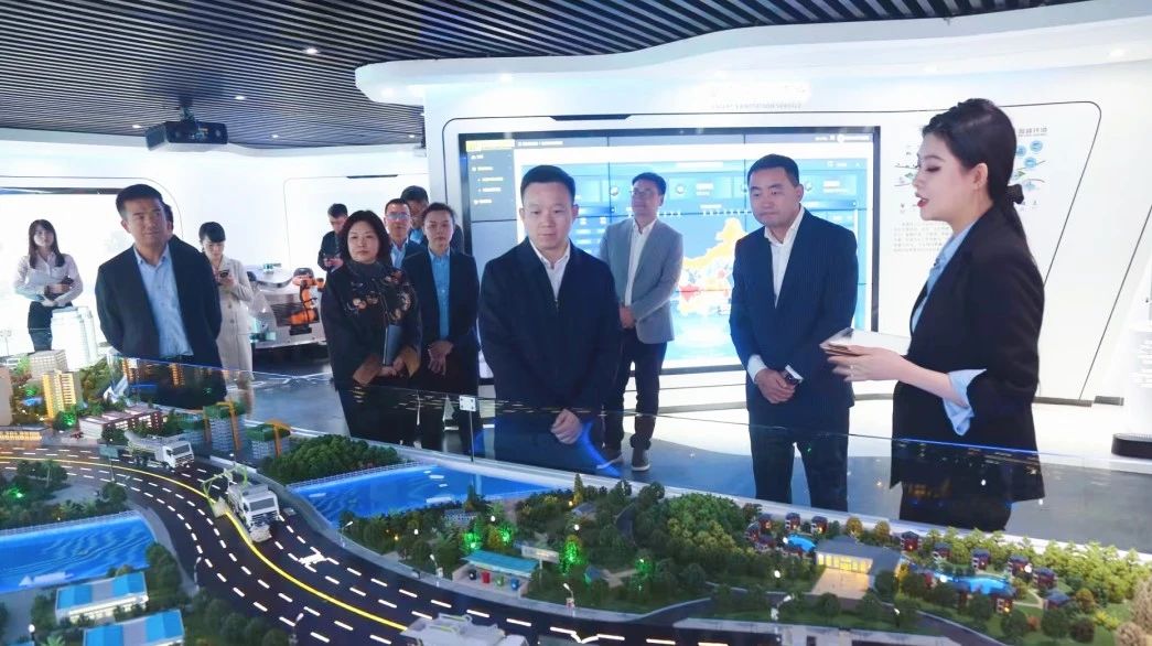 4001老百汇net(集团)NO.1官方网站